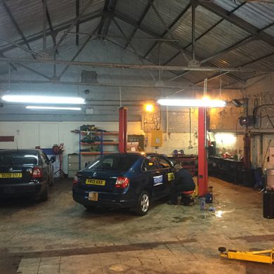 Find an Auto Electrician in Rainhill